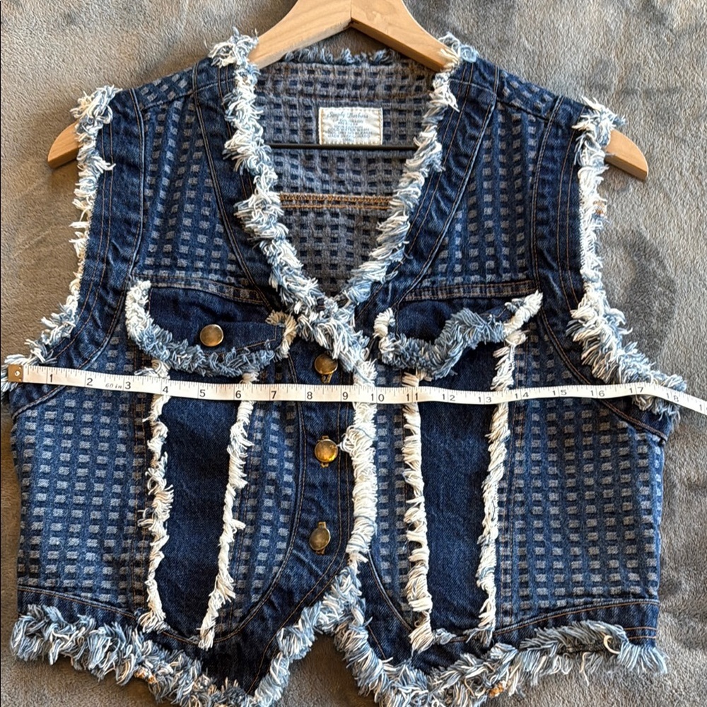 Vintage Simply Barbara of Colorado Frayed Denim Vest with Checkered Pattern - Picture 7 of 10